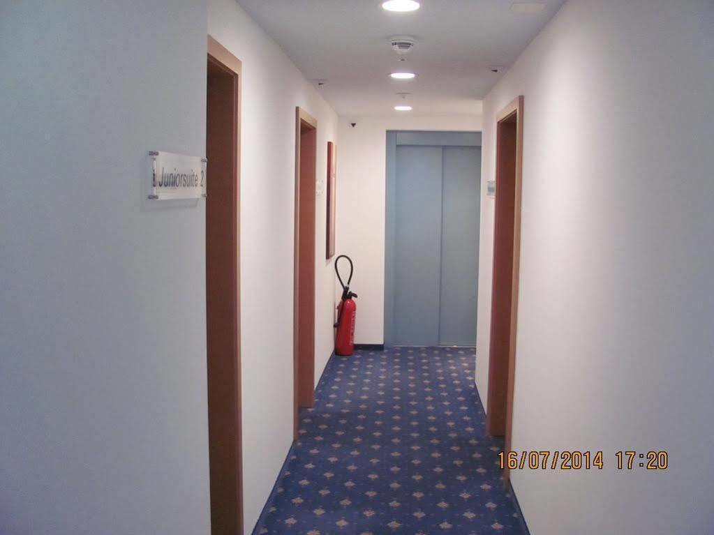Hotel Metzgern Sarnen Εξωτερικό φωτογραφία